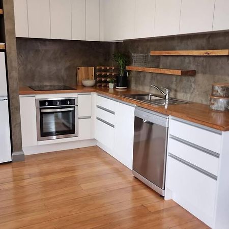 Apartment 5 - Haddin Court - Modern Loft Style Blenheim Buitenkant foto