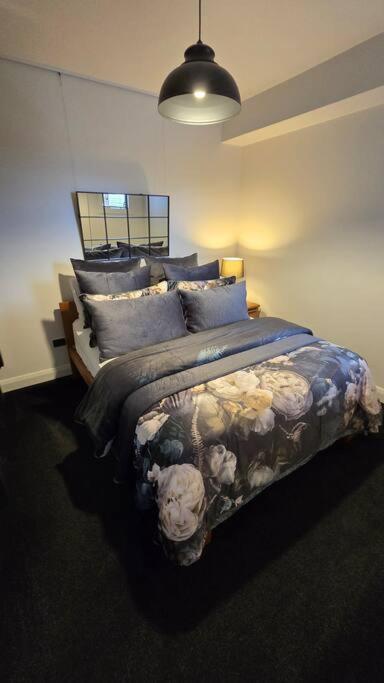 Apartment 5 - Haddin Court - Modern Loft Style Blenheim Buitenkant foto