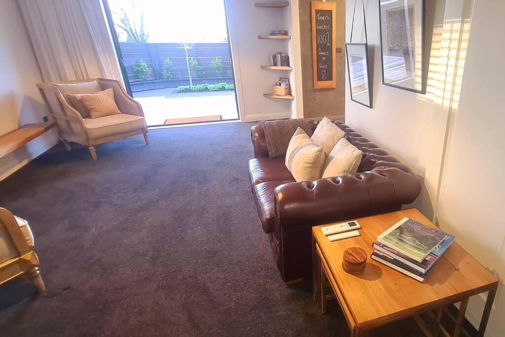 Apartment 5 - Haddin Court - Modern Loft Style Blenheim Buitenkant foto