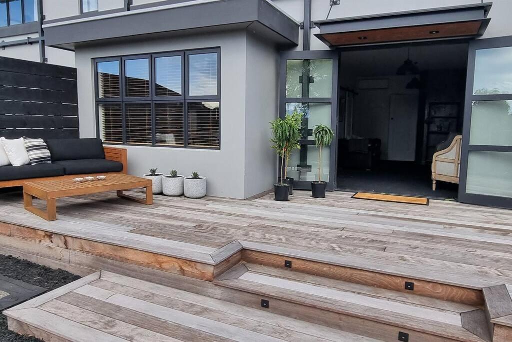 Apartment 5 - Haddin Court - Modern Loft Style Blenheim Buitenkant foto
